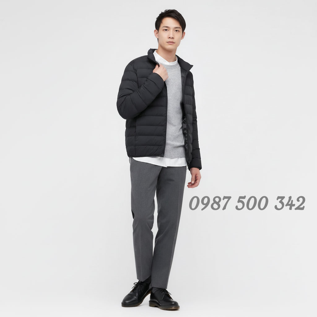 Ảnh mẫu mặc Áo lông vũ nam không mũ Nhật Bản Ultra Light Down 443318 màu đen 09 BLACK
