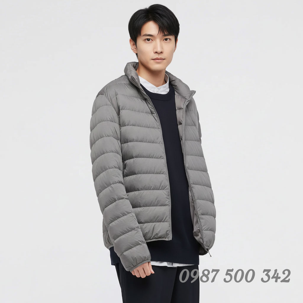 Ảnh mẫu mặc Áo lông vũ nam không mũ Nhật Bản Ultra Light Down 443318 màu xám 05 GRAY